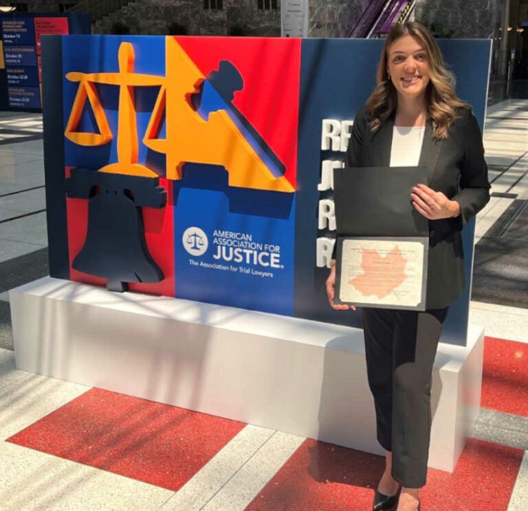 Coralie Robert receives 2023 Gary Bigg Memorial Scholarship